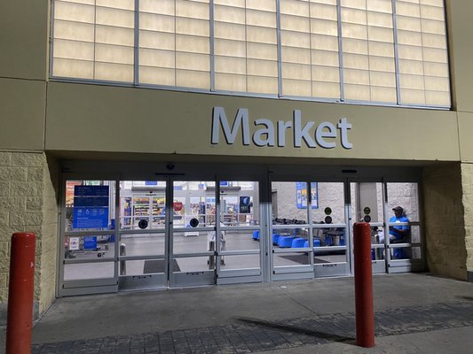 Walmart Supercenter by null