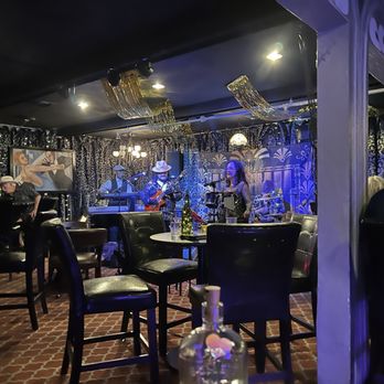 Cleveland's The Lounge