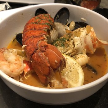 The Oyster Bar - Bouillabaisse - Bars Near Me - Stateline, Nevada