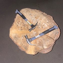 Jack's Axe Throwing - Hammerschlagen