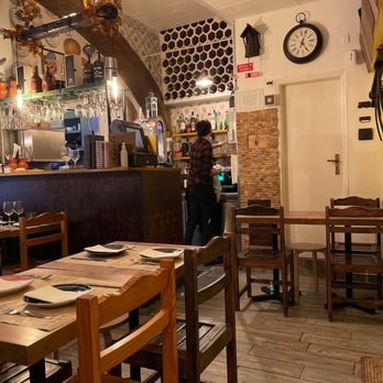 Restaurante Duque - Interior - Portuguese Near Me - Lisbon, 11 Restaurante Duque - Interior - Portuguese Near Me - Lisbon, 11