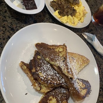 Another Broken Egg Cafe - French Toast - Breakfast & Brunch Near Me - Pearland, Texas