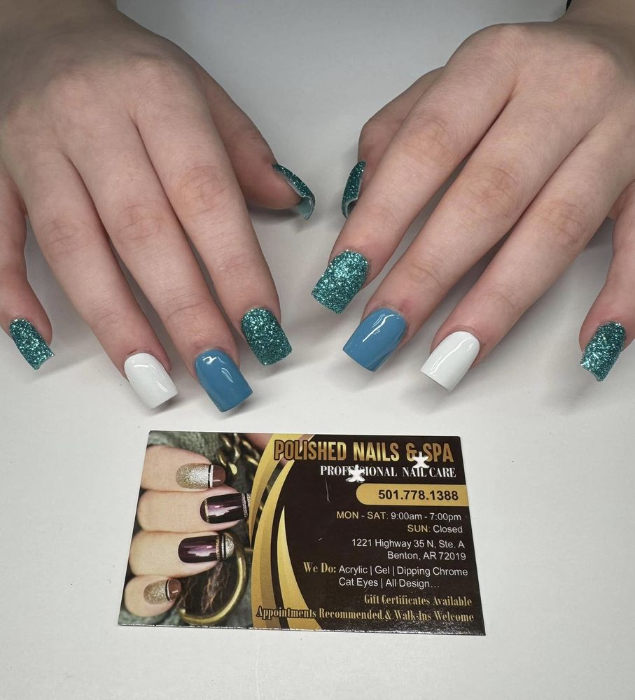 Polished Nails & Spa Logo