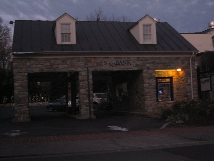 SONABANK Updated 2024 1 E Market St, Leesburg, Virginia Banks