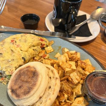 Dime Store - Veggie omelette! - Breakfast & Brunch Near Me - Detroit, Michigan