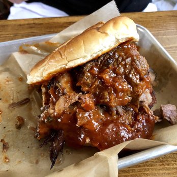 Lincoln & Main - Gastropubs Near Me - Urbana, Ohio Lincoln & Main - Gastropubs Near Me - Urbana, Ohio