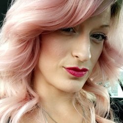 Thairapy Beauty Lounge - Sarah Johnson stylist