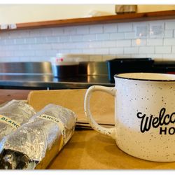 HomeState - Blanco (vegetarian) y cafe.