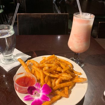 Footprints Cafe - French fries, pina colada - Caribbean Near Me - Brooklyn, New York Footprints Cafe - French fries, pina colada - Caribbean Near Me - Brooklyn, New York