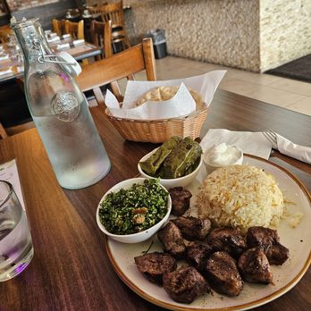 Dvine Mediterranean Experience - Long Beach - Mediterranean Near Me - Long Beach, California