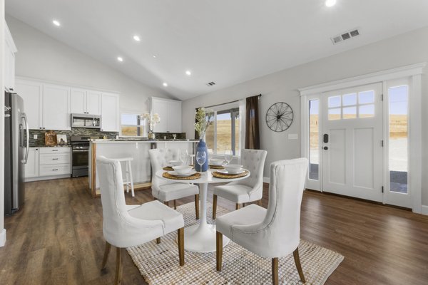 The Gold Group Keller Williams Realty Courtiers Immobiliers Property Management Company Real Estate School Al Yelp The Gold Group Keller Williams Realty, Round Table Realty Property Management Inc