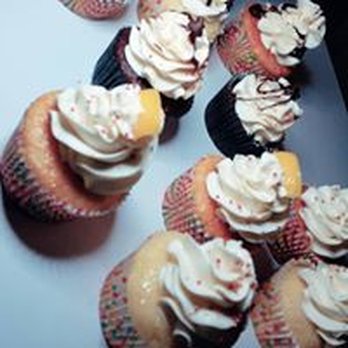 Cakes By Chantal - White, Lemon, Chocolate and Strawberry Cupcakes - Cupcakes Near Me Cakes By Chantal - White, Lemon, Chocolate and Strawberry Cupcakes - Cupcakes Near Me