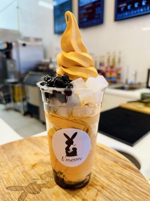 L'moon Creamery - Pasadena by null