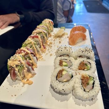 Akira - Sushi Bars Near Me - Santa Cruz, California Akira - Sushi Bars Near Me - Santa Cruz, California