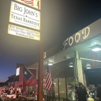 Big John's Texas BBQ - Outside, front. - Barbeque Near Me - Page, Arizona