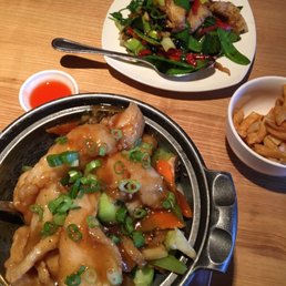 Dl7. Fish Fillet with Oyster Sauce in Clay Pot