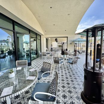 AVEO Table + Bar photo 7