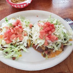Monterrey Cafe - Beef tostada