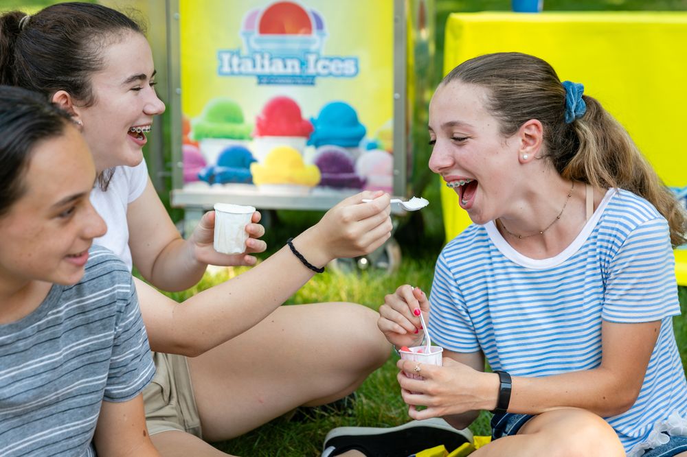 Italian Ices of Connecticut Logo