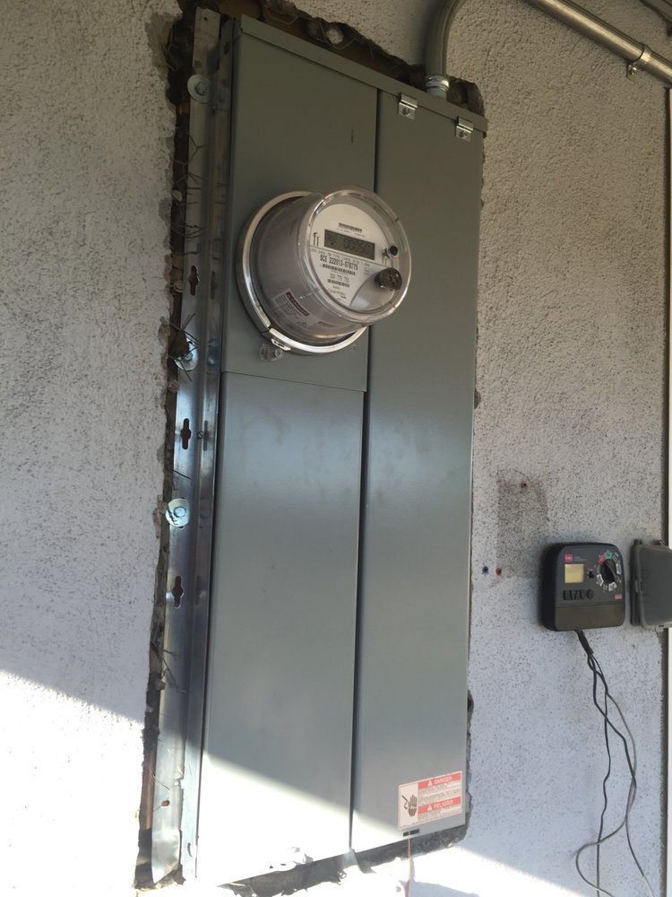 Slide of TRE Lighting & Electrical