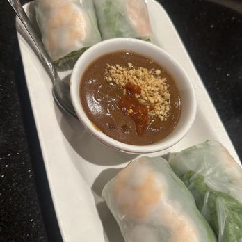 Golden Flower Vietnamese - 29. Spring Rolls (2) - Vietnamese Near Me - Reno, Nevada