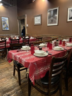 Louis' Basque Corner by null