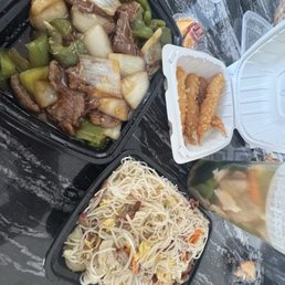 House Mo Fun, Shrimp Tempura, Beef and Peppers, and house soup.