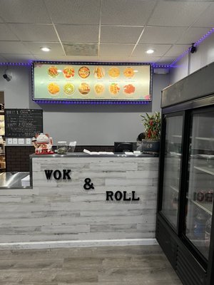 Wok & Roll by null