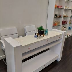 Shira Salon