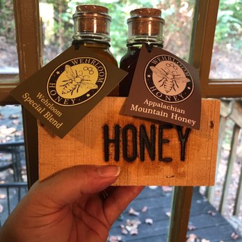 Wehrloom Honey - I purchased this cute box with my honey bottles. Love it - Honey Near Me - Robbinsville, North Carolina Wehrloom Honey - I purchased this cute box with my honey bottles. Love it - Honey Near Me - Robbinsville, North Carolina