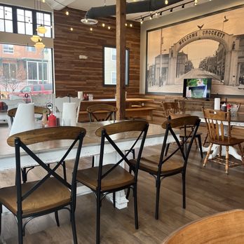 Bobby Mac’s BBQ - More seating - Southern Near Me - Crockett, California