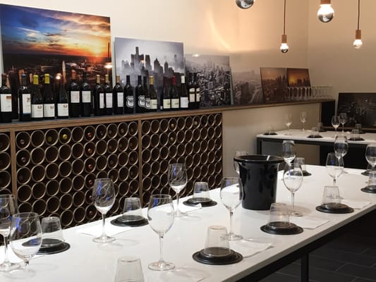 HOUSE OF PURE VIN by null