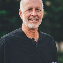 Shmunes Vision - Doctor Neil Shmunes