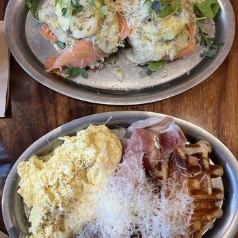 Frame - Prosciutto Scrambled and Smoke Salmon Truffle Eggs Benedict - Coffee & Tea Near Me - New York, New York