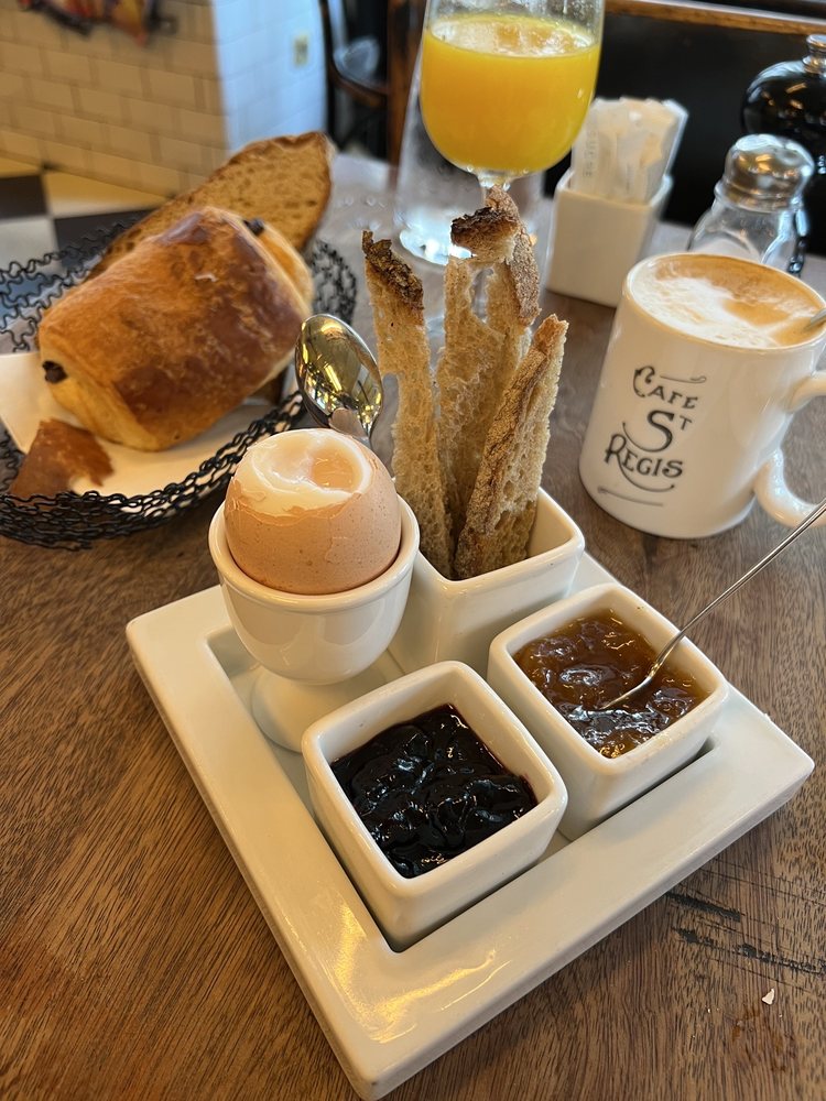 Café Saint-Régis