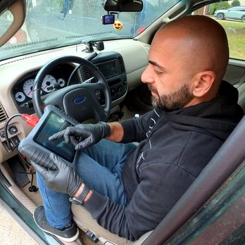 Zach's Lock and Key Services - 2001 Ford Escape Key and Fob - Keys & Locksmiths Near Me Zach's Lock and Key Services - 2001 Ford Escape Key and Fob - Keys & Locksmiths Near Me