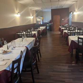 La Casa Del Chef - Large nice dining area - Peruvian Near Me - Ridgefield Park, New Jersey