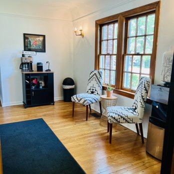 Vitality Chiropractic - Patient seating and coffee station - Chiropractors Near Me - Flint, Michigan Vitality Chiropractic - Patient seating and coffee station - Chiropractors Near Me - Flint, Michigan