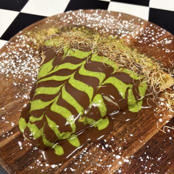 ChocoLit Cafe - Dubai crepe - Cafes Near Me - Roseville, California