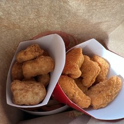 Wendy's - 10 PC. Crispy Chicken Nuggets