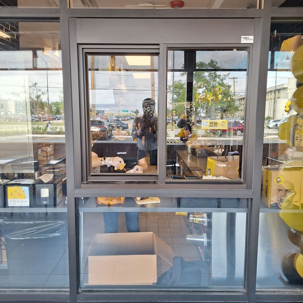 Guzman y Gomez - Mexican Near Me - Des Plaines, Illinois Guzman y Gomez - Mexican Near Me - Des Plaines, Illinois