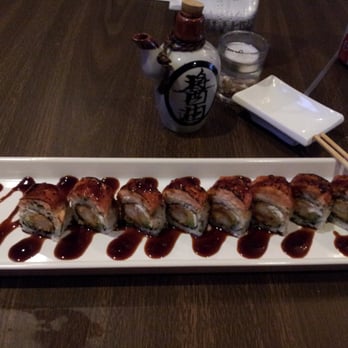 Kae Sushi - Salmon Futomaki...OUTSTANDING!! - Sushi Bars Near Me - Coral Gables, Florida Kae Sushi - Salmon Futomaki...OUTSTANDING!! - Sushi Bars Near Me - Coral Gables, Florida