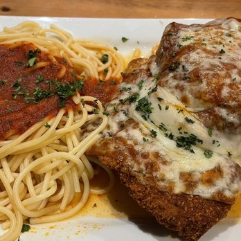Anne Marie's Pizza & Wine - Chicken Parmigiana - Wine Bars Near Me - Pompano Beach, Florida Anne Marie's Pizza & Wine - Chicken Parmigiana - Wine Bars Near Me - Pompano Beach, Florida