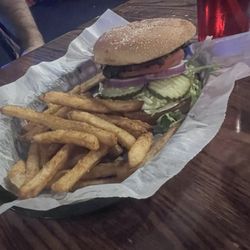 Wings Sports Bar & Grille - Wing's burger and fries