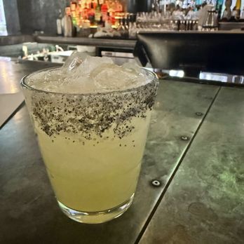 Bar La Rue - Bars Near Me - Chicago, Illinois
