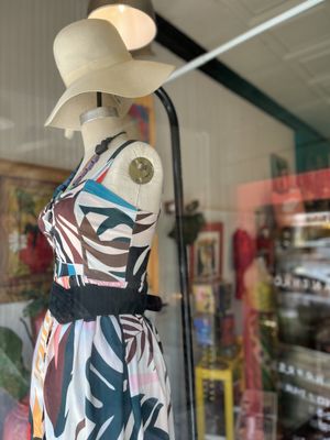 Vintanthro Modern & Vintage by null