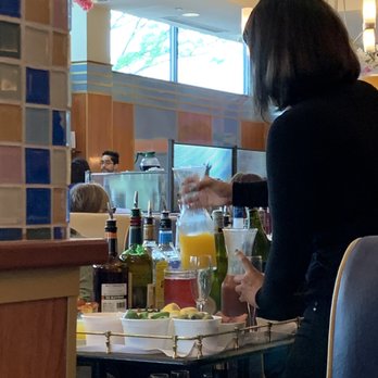 Skylark Diner - Diners Near Me - Edison, New Jersey