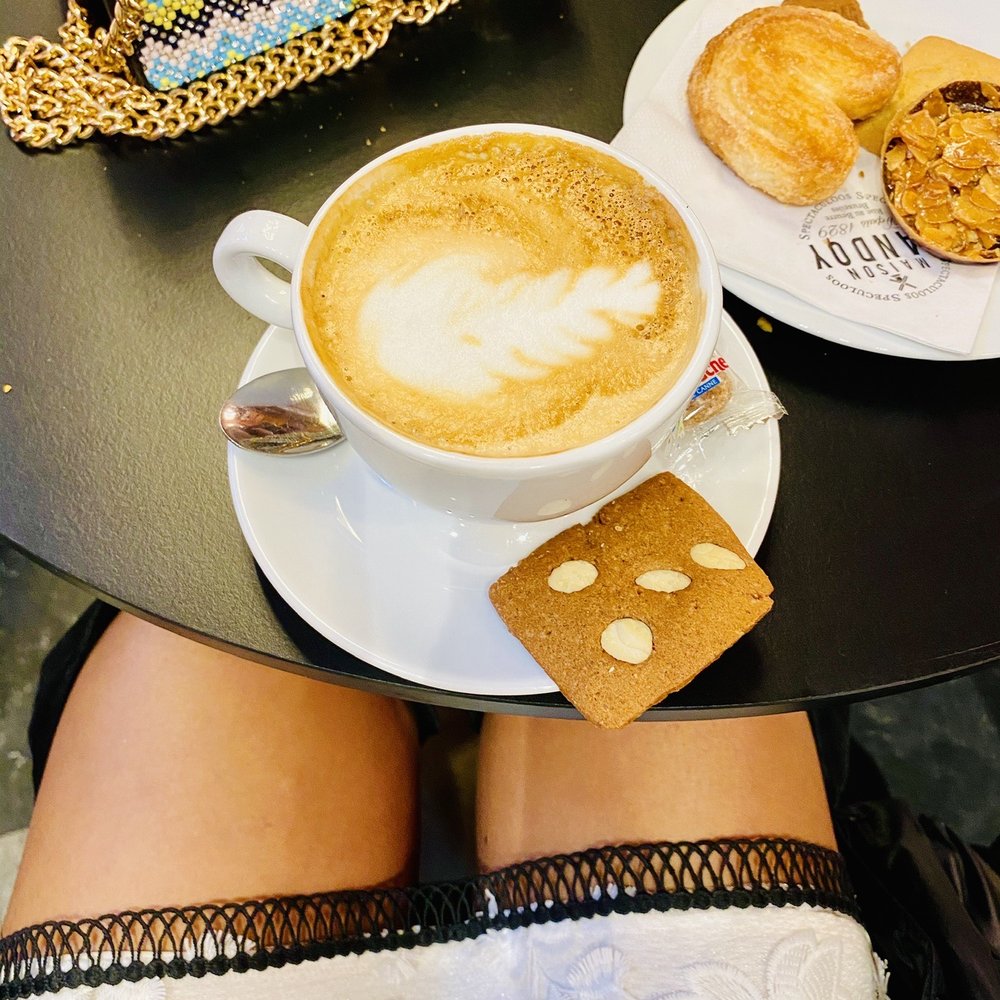 Maison Dandoy - No cookies for you! - Desserts Near Me - Brussels, BRU Maison Dandoy - No cookies for you! - Desserts Near Me - Brussels, BRU