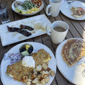 First Watch - Chickenchanga and the trail blazer bowl (million dollar bacon in the middle, we like it burnt and they delivered) - Breakfast & Brunch Near Me - Mesa, Arizona First Watch - Chickenchanga and the trail blazer bowl (million dollar bacon in the middle, we like it burnt and they delivered) - Breakfast & Brunch Near Me - Mesa, Arizona