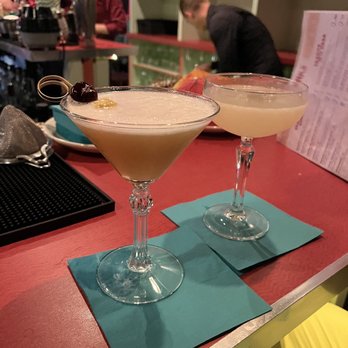 Cafe La Trova - Nacional, Hemingway - Cocktail Bars Near Me - Miami, Florida